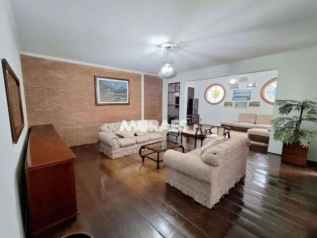 Casa venda em Região Imediata de Bauru, Bauru