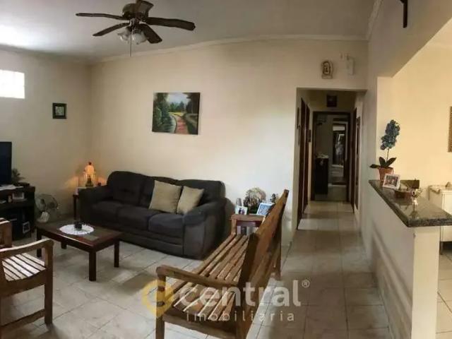 Casa venda em Região Imediata de Bauru, Bauru