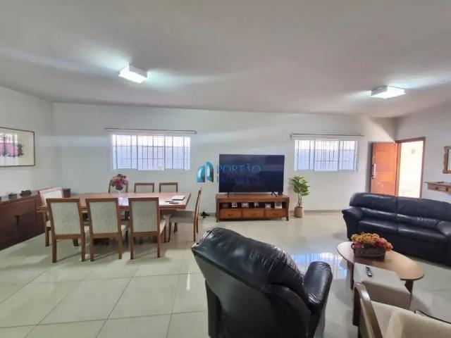 Casa venda em Região Imediata de Bauru, Bauru