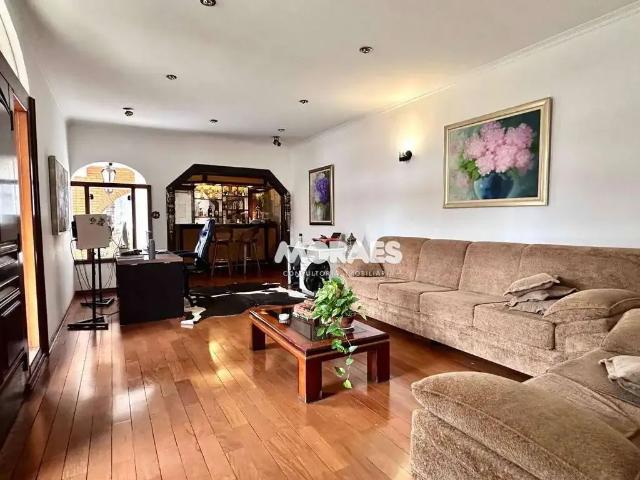 Casa venda em Região Imediata de Bauru, Bauru