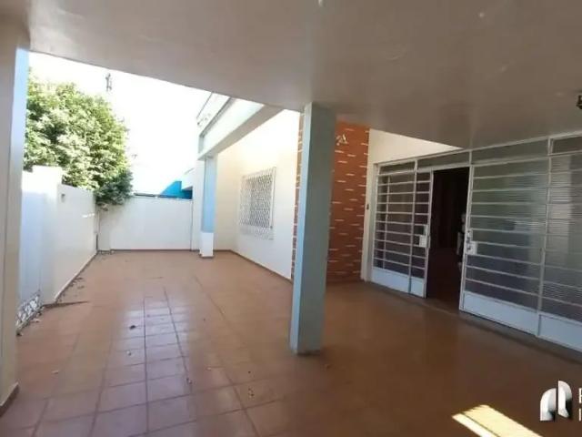 Casa venda em Região Imediata de Bauru, Bauru