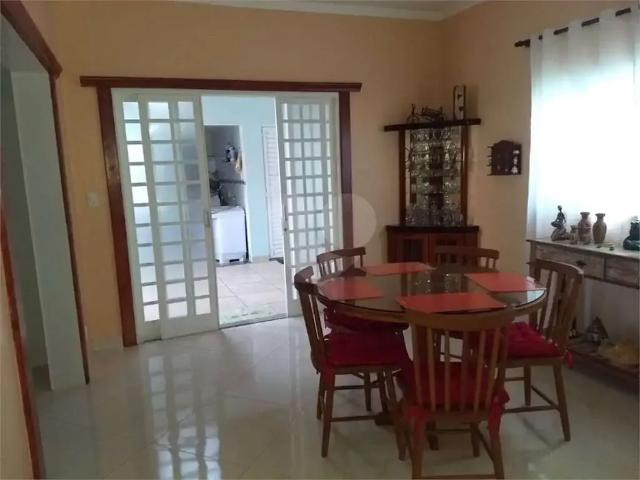 Casa venda em Região Imediata de Bauru, Bauru