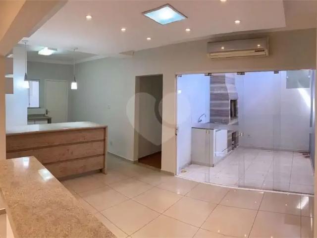 Casa venda em Região Imediata de Bauru, Bauru