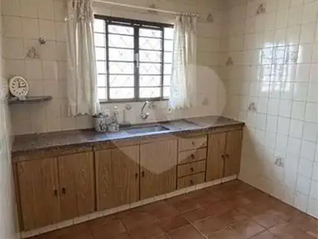 Casa venda em Região Imediata de Bauru, Bauru