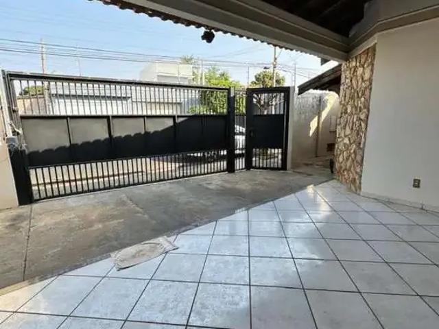 Casa venda em Região Imediata de Bauru, Bauru