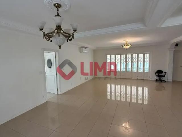 Casa venda em Região Imediata de Bauru, Bauru