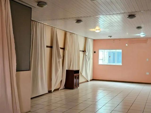 Casa venda em Sacramenta, Belém
