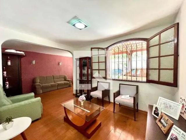 Casa venda em Região Geográfica Imediata de Belo Horizonte, Região Metropolitana de Belo Horizonte