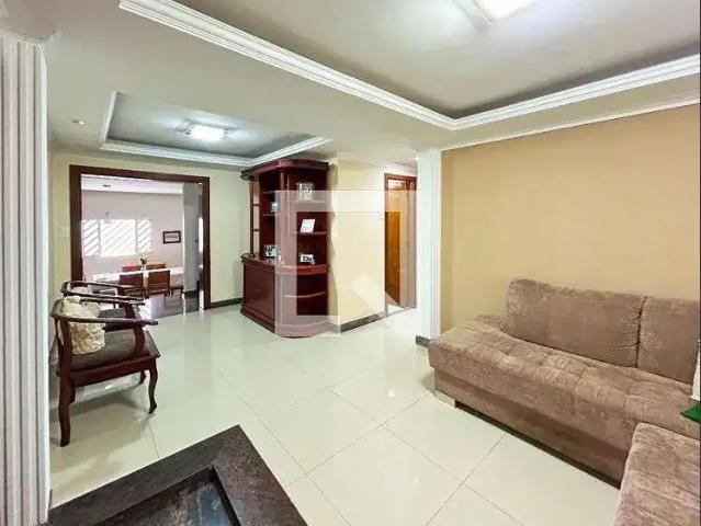 Casa venda em Região Geográfica Imediata de Belo Horizonte, Região Metropolitana de Belo Horizonte