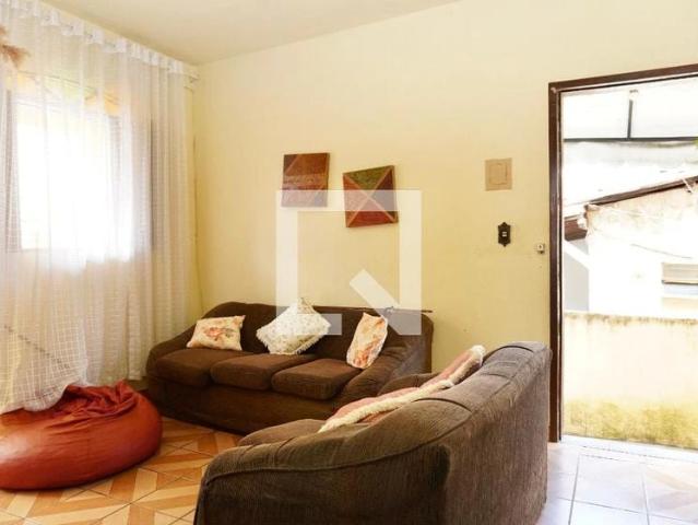 Casa venda em Senhor Bom Jesus, Belo Horizonte