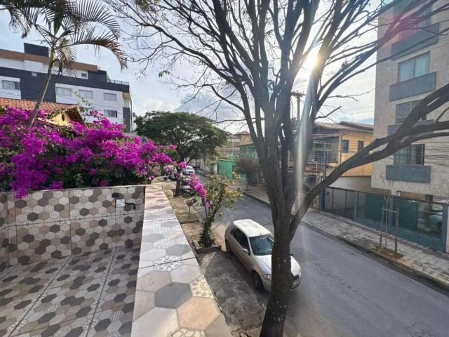 Casa venda em Barreiro de Baixo, Belo Horizonte