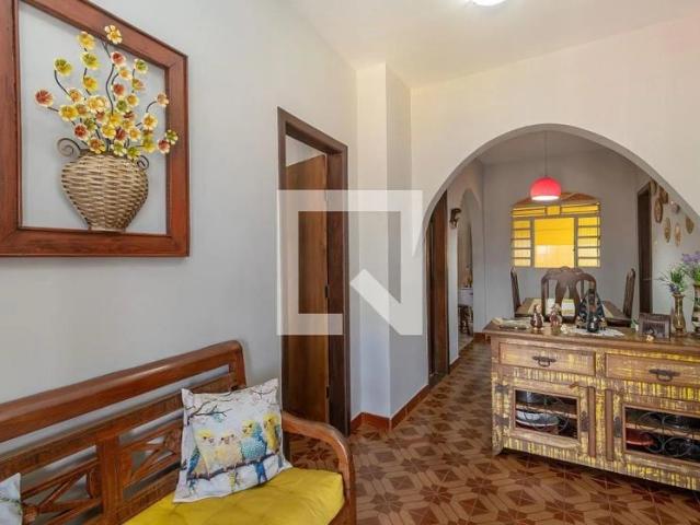 Casa venda em Região Geográfica Imediata de Belo Horizonte, Região Metropolitana de Belo Horizonte