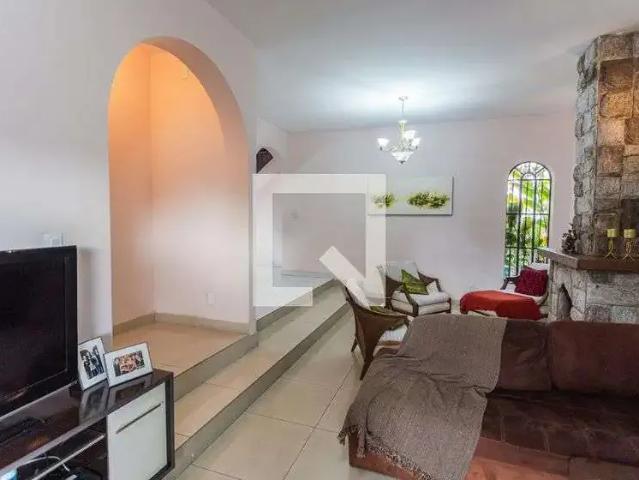 Casa venda em Região Geográfica Imediata de Belo Horizonte, Região Metropolitana de Belo Horizonte