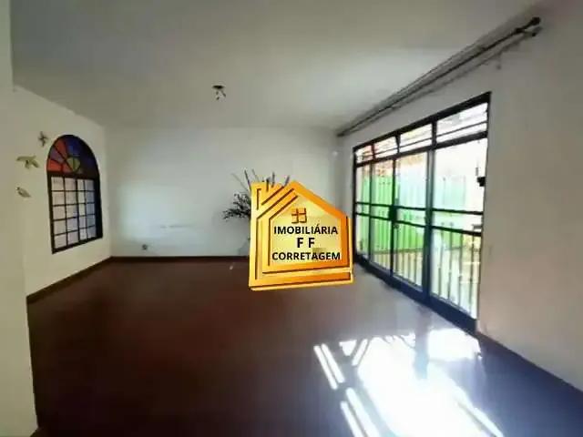 Casa venda em Região Geográfica Imediata de Belo Horizonte, Região Metropolitana de Belo Horizonte