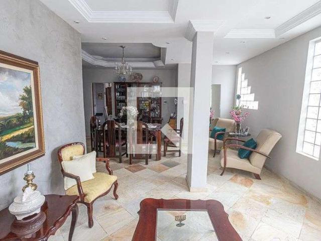 Casa venda em Nossa Senhora da Glória, Belo Horizonte