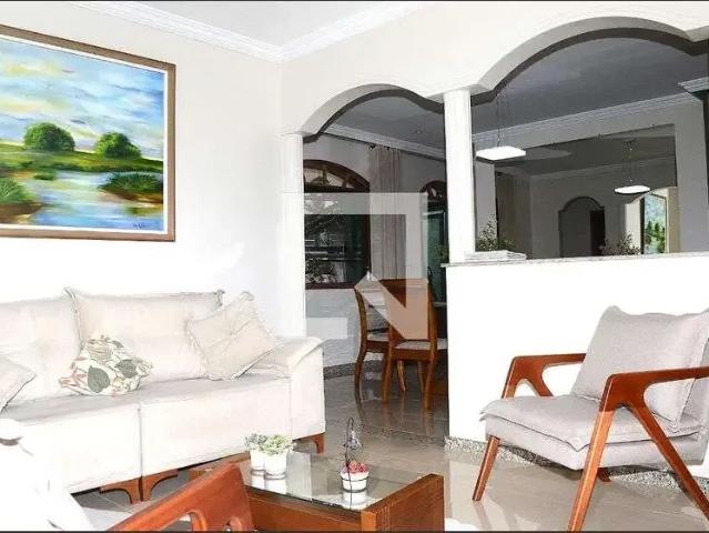 Casa venda em Região Geográfica Imediata de Belo Horizonte, Região Metropolitana de Belo Horizonte