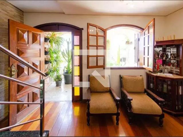 Casa venda em Região Geográfica Imediata de Belo Horizonte, Região Metropolitana de Belo Horizonte
