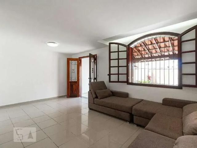 Casa venda em Região Geográfica Imediata de Belo Horizonte, Região Metropolitana de Belo Horizonte