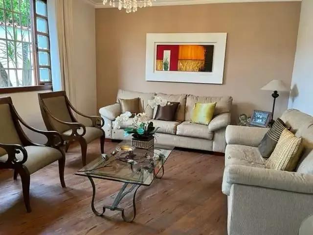 Casa venda em Região Geográfica Imediata de Belo Horizonte, Região Metropolitana de Belo Horizonte