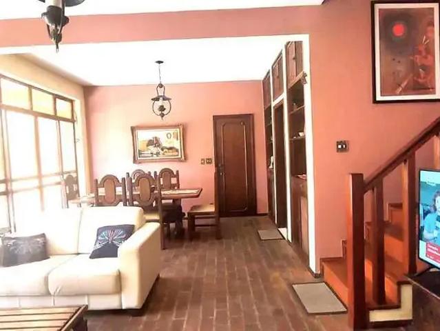 Casa venda em Região Geográfica Imediata de Belo Horizonte, Região Metropolitana de Belo Horizonte
