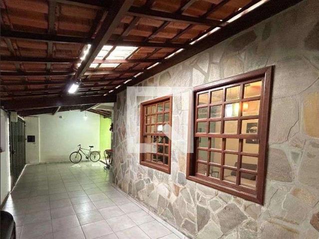 Casa venda em Conjunto Lagoa, Belo Horizonte