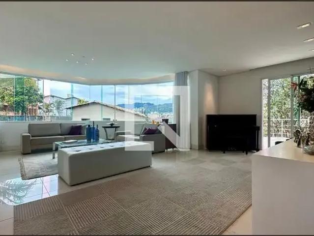 Casa venda em Região Geográfica Imediata de Belo Horizonte, Região Metropolitana de Belo Horizonte