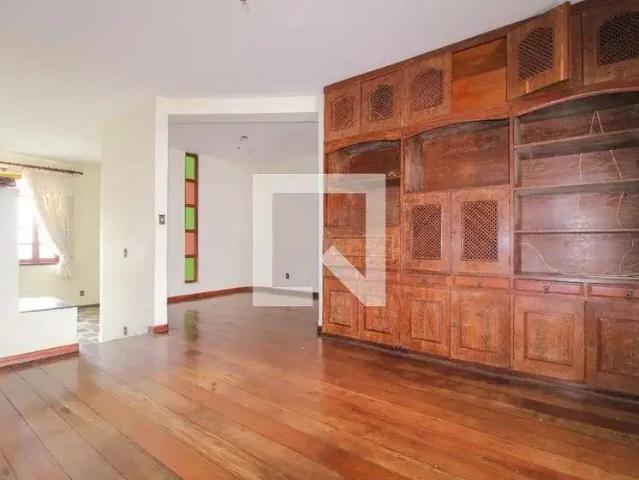 Casa venda em Região Geográfica Imediata de Belo Horizonte, Região Metropolitana de Belo Horizonte