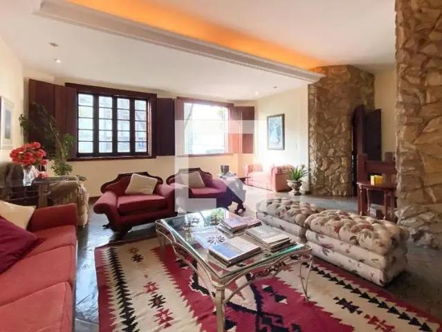 Casa venda em Região Geográfica Imediata de Belo Horizonte, Região Metropolitana de Belo Horizonte