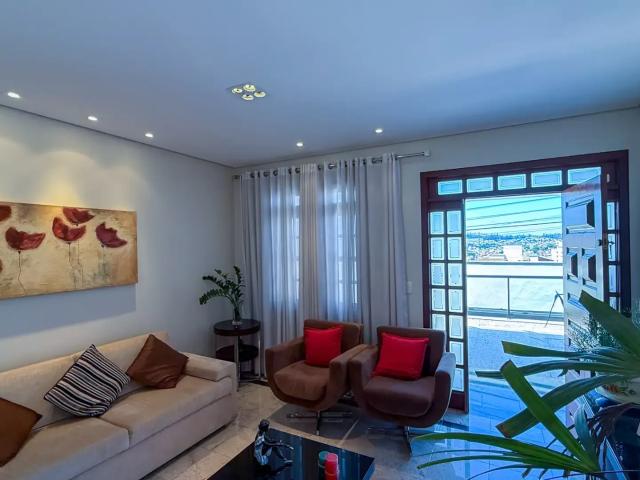 Casa venda em Região Geográfica Imediata de Belo Horizonte, Região Metropolitana de Belo Horizonte