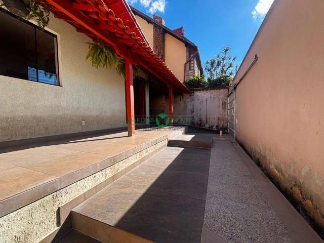 Casa venda em Regional Nordeste, Belo Horizonte