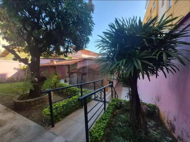 Casa venda em Ana Lúcia, Belo Horizonte