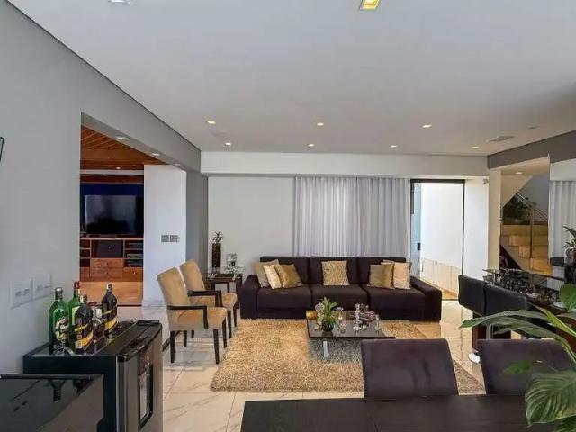 Casa venda em Região Geográfica Imediata de Belo Horizonte, Região Metropolitana de Belo Horizonte