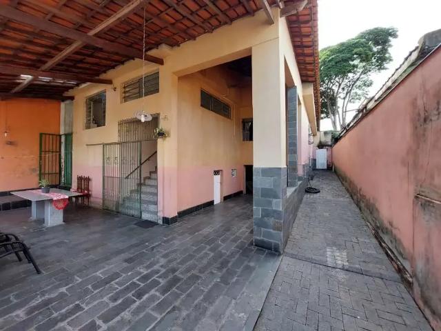 Casa venda em Região Geográfica Imediata de Belo Horizonte, Região Metropolitana de Belo Horizonte