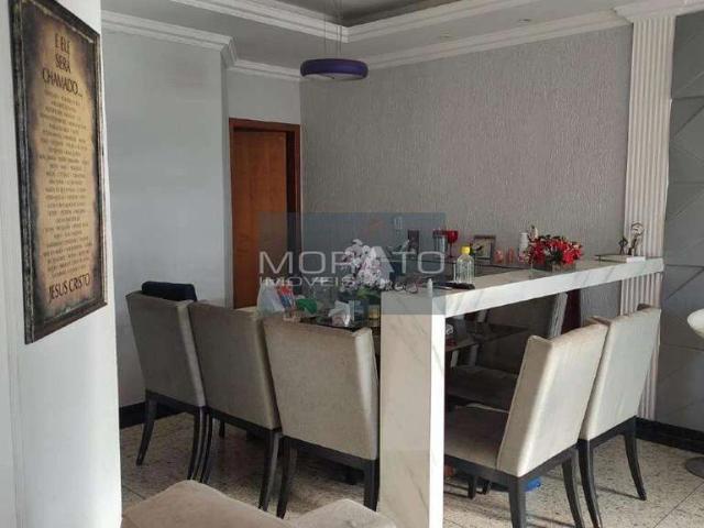 Casa venda em Serrano, Belo Horizonte
