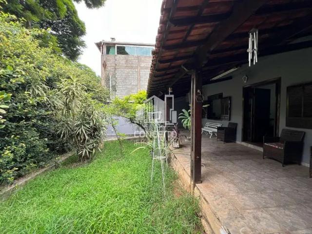 Casa venda em Universitário, Belo Horizonte
