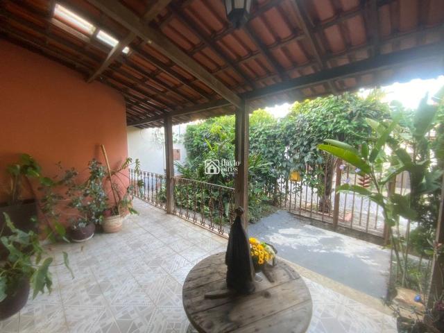 Casa venda em Santa Rosa, Belo Horizonte