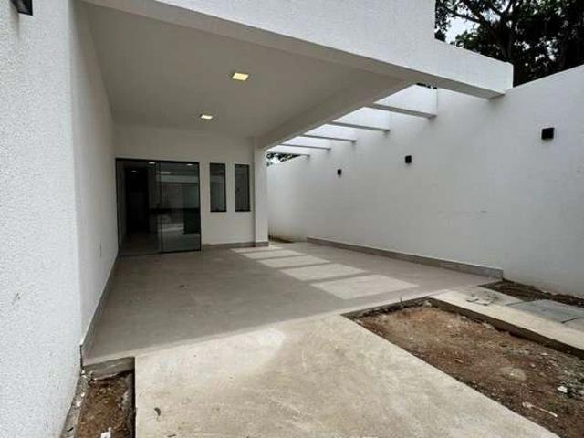 Casa venda em Regional Imbiruçu, Betim