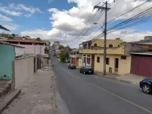 Casa venda em Regional Petrovale, Betim