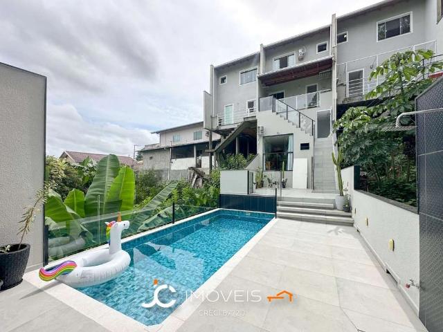 Casa venda em Blumenau, Região Geográfica Intermediária de Blumenau