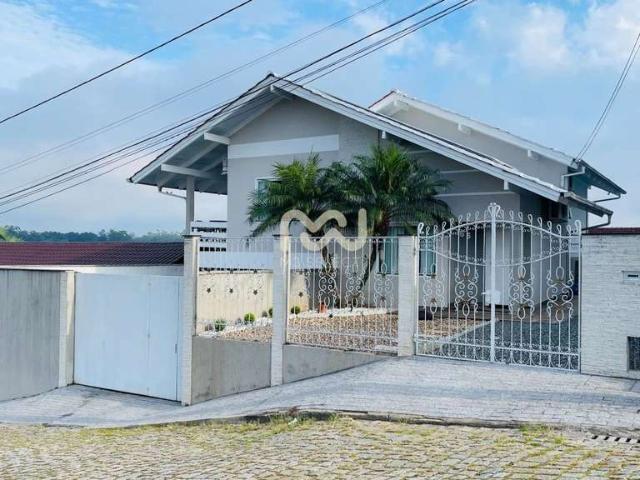 Casa venda em Blumenau, Região Geográfica Intermediária de Blumenau