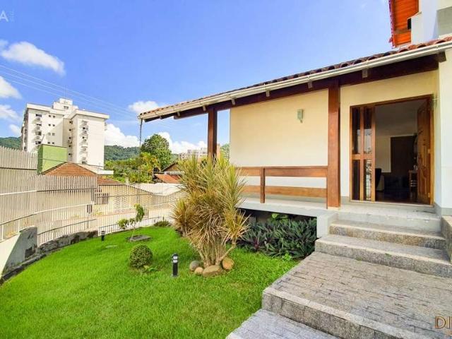 Casa venda em Região Geográfica Imediata de Blumenau, Blumenau