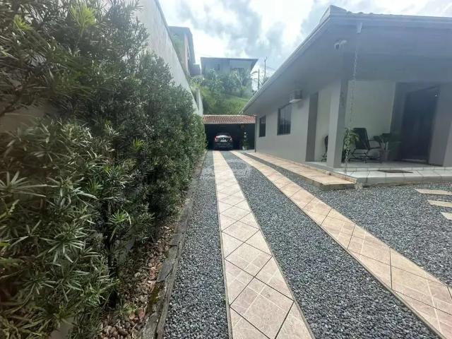 Casa venda em Região Geográfica Imediata de Blumenau, Blumenau