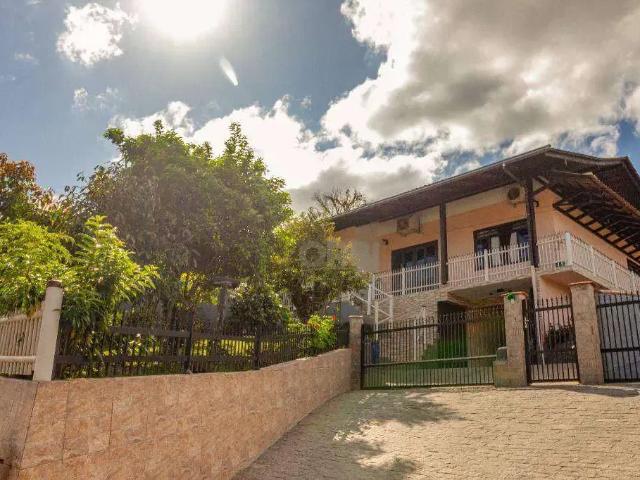 Casa venda em Blumenau, Região Geográfica Intermediária de Blumenau