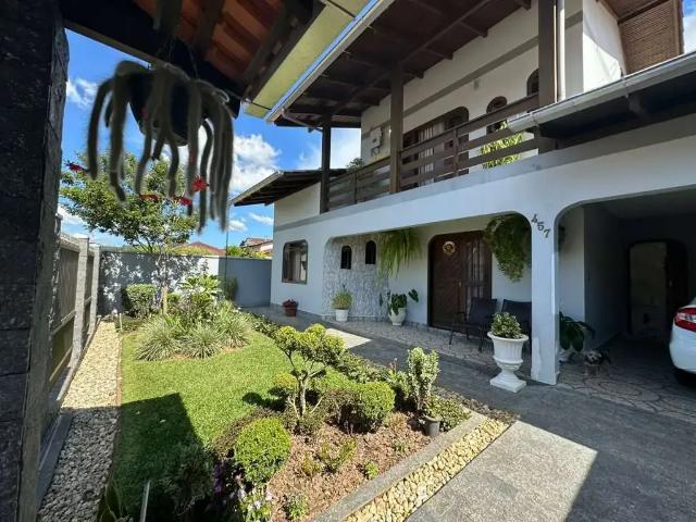 Casa venda em Região Geográfica Imediata de Blumenau, Blumenau