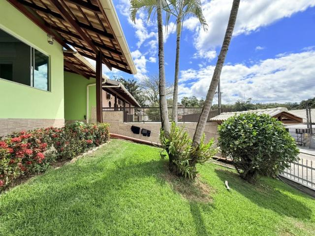 Casa venda em Blumenau, Região Geográfica Intermediária de Blumenau