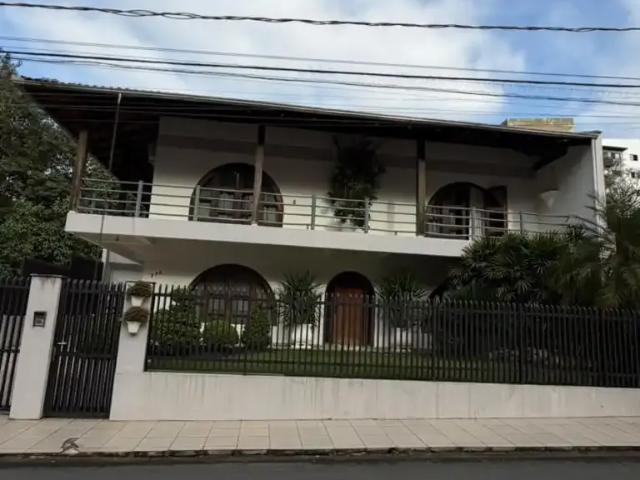 Casa venda em Blumenau, Região Geográfica Intermediária de Blumenau