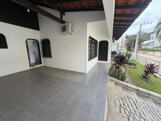 Casa venda em Região Geográfica Imediata de Blumenau, Blumenau