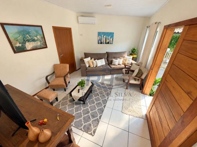 Casa venda em Blumenau, Região Geográfica Intermediária de Blumenau