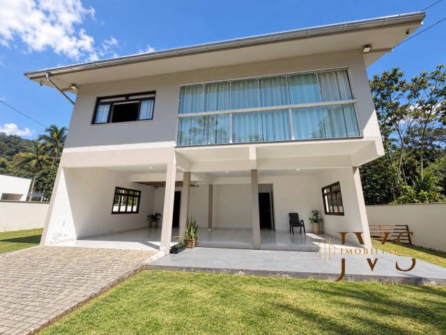 Casa venda em Blumenau, Região Geográfica Intermediária de Blumenau