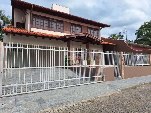 Casa venda em Região Geográfica Imediata de Blumenau, Blumenau